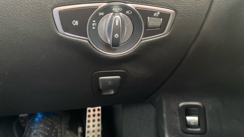 Mercedes-Benz EQC 400 300kW AMG Line 80kWh 5dr Auto Electric Estate